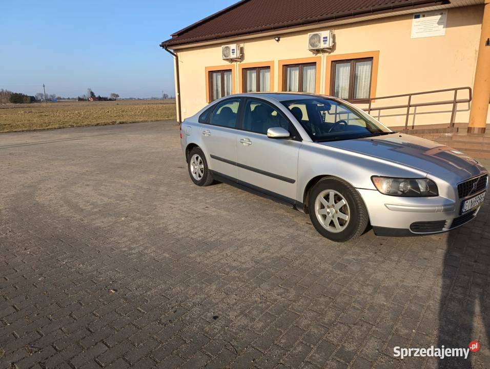 Volvo S40