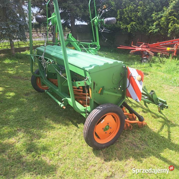 Siewnik zbożowy Amazone D8 Mierzawa