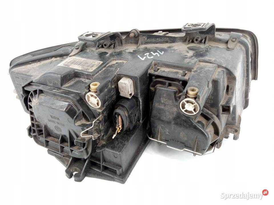 LAMPA PRZÓD LEWA EU 8E0941003F Audi A4 II