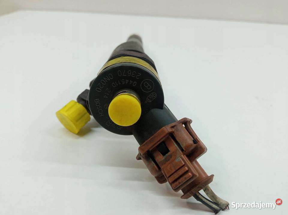 WTRYSKIWACZ 0445110214 14 D4D Toyota Yaris I