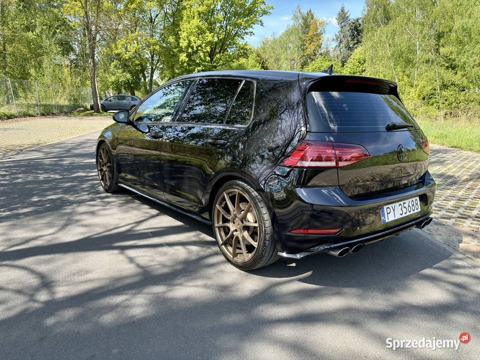 Volkswagen Golf 75 R 2018 20 TSI 310 Manual 1984cm3