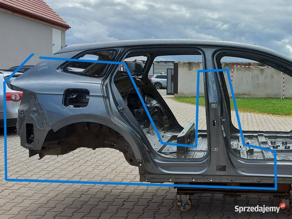 Skoda Enyaq 5LA iV60 BŁOTNIK PRAWY TYŁ SŁUPEK sprzedam