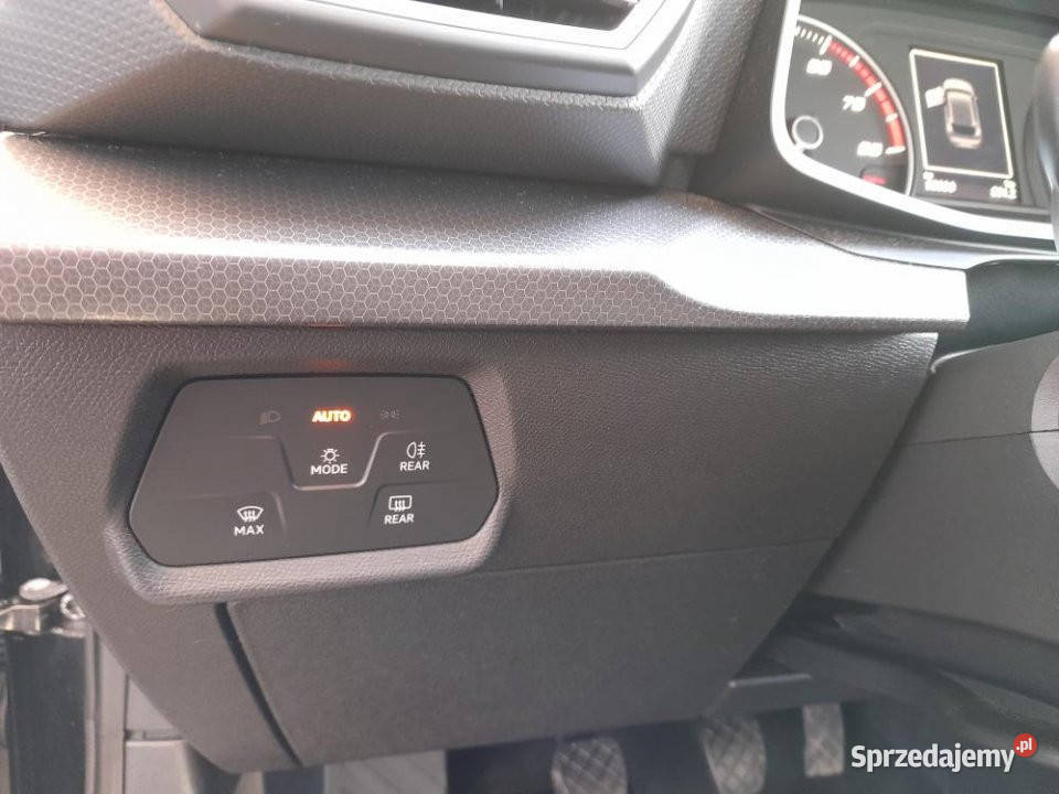 SEAT Leon 2021r 2 kpl opon Warszawa