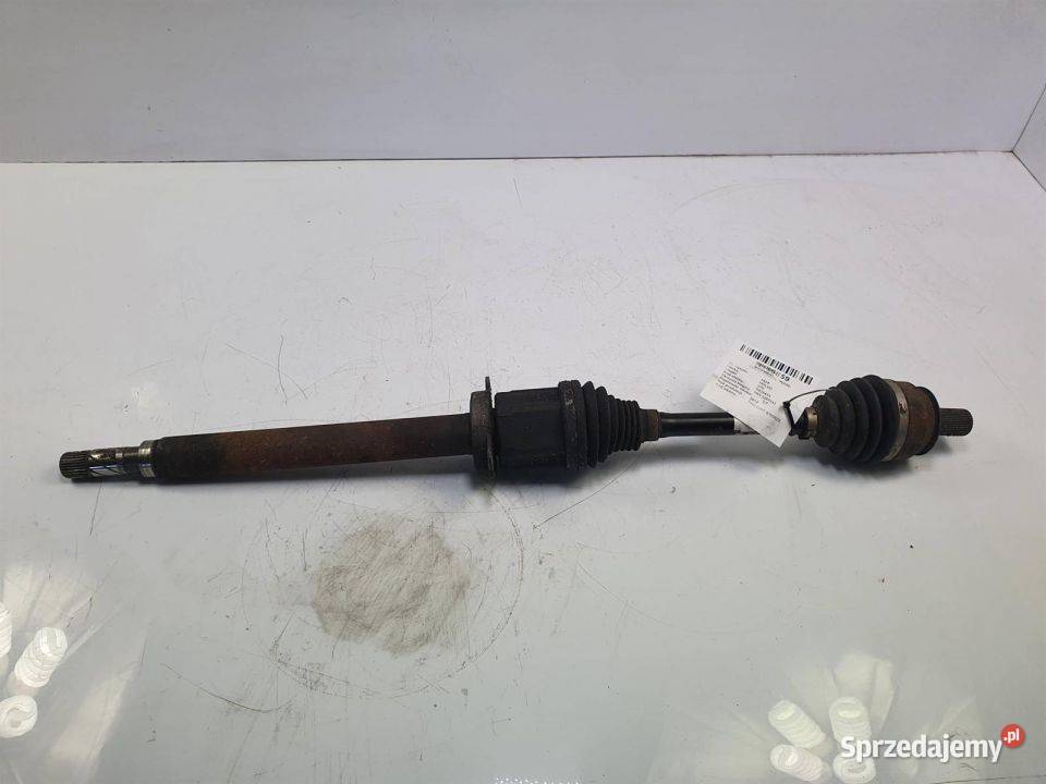 PÓŁOŚ PRAWA PRZÓD VOLVO V70 31325117