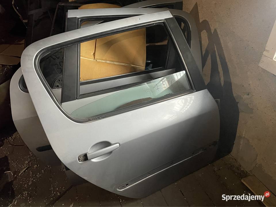Drzwi prawe tył peugeot 307 5d EYCC Szczecin