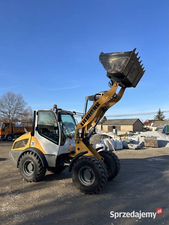 LIEBHERR L 506 Compact 1500 mth NOWY Łyżka Widły Koparko ładowarki Warszawa