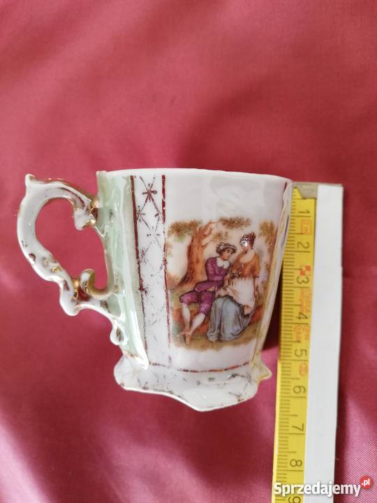 Stara porcelana filiżanka sygnowana Porcelana i szkło Ropa sprzedam