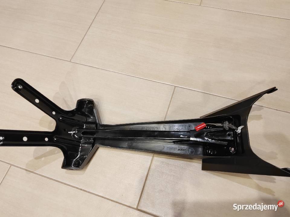 KTM Duke 125 uchwyt rejestracji z oświetleniem Łomża