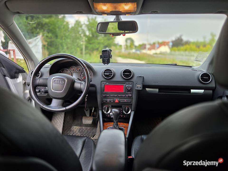 Audi A3 8P 20 tdi Automat DSG Skóry xenon 140KM Zamość