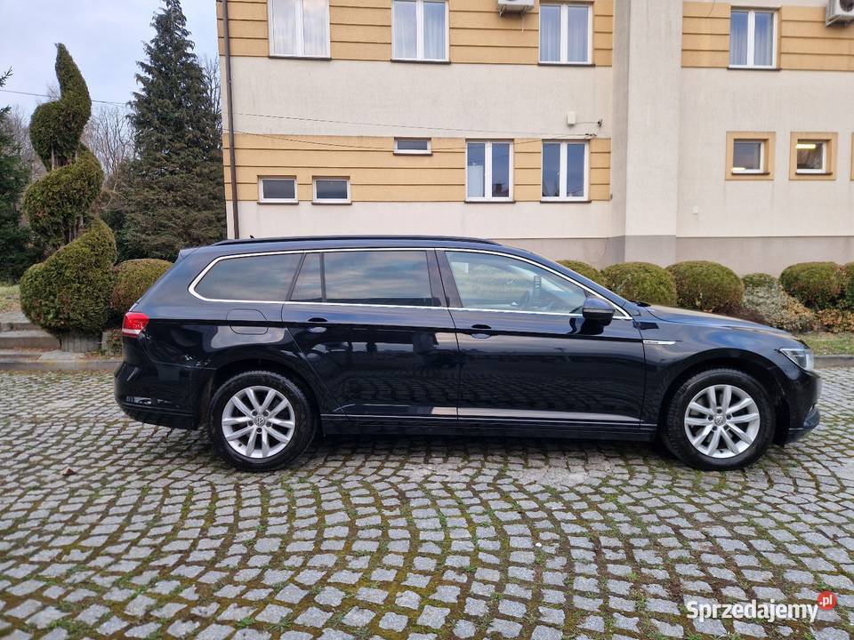 VW Passat B8 20 TDI DSG 4X4 ACC Grzana sprzedam