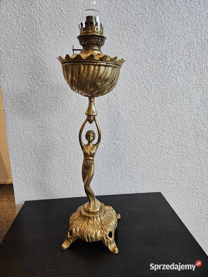 Figuralna lampa naftowa dolnośląskie Świerzawa