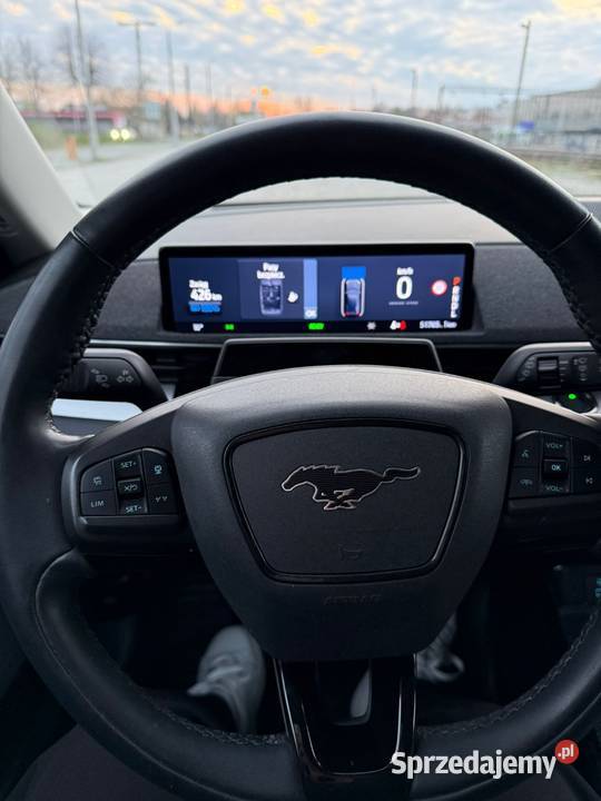 Mustang mache światła LED