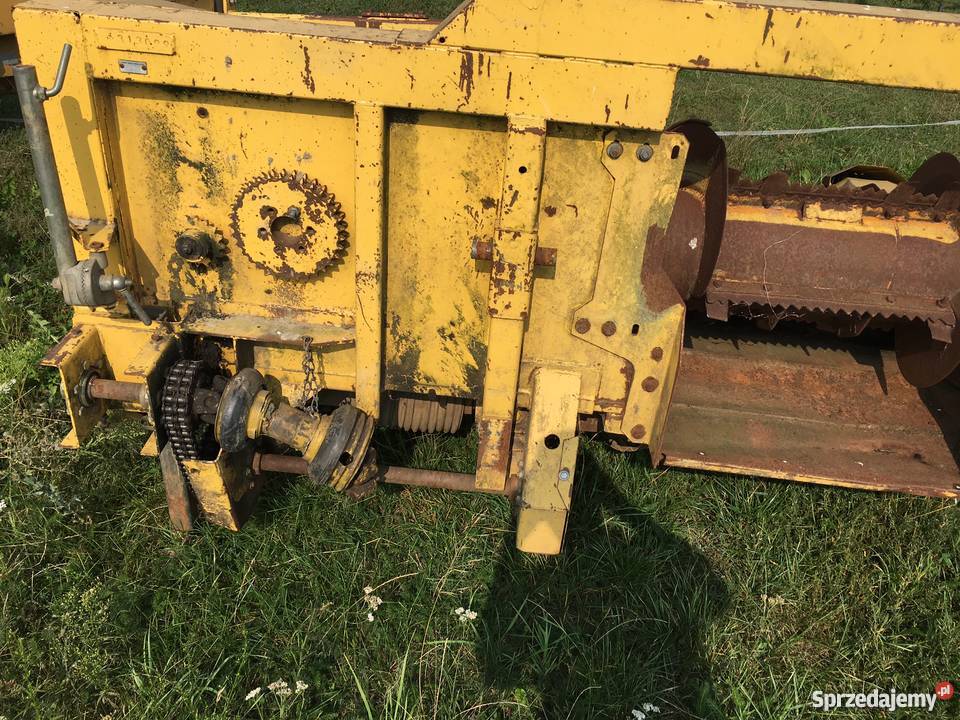 Przystawka do kukurydzy holland Maszyny rolnicze Kurowice Kościelne sprzedam