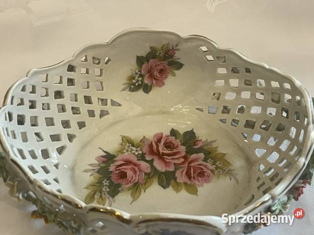 Porcelanowa ażurowa patera Berlin