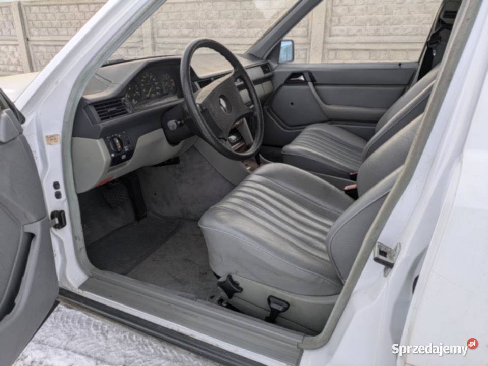 Części Mercedes Benz w124 sedan skóry diesel opolskie Wołczyn