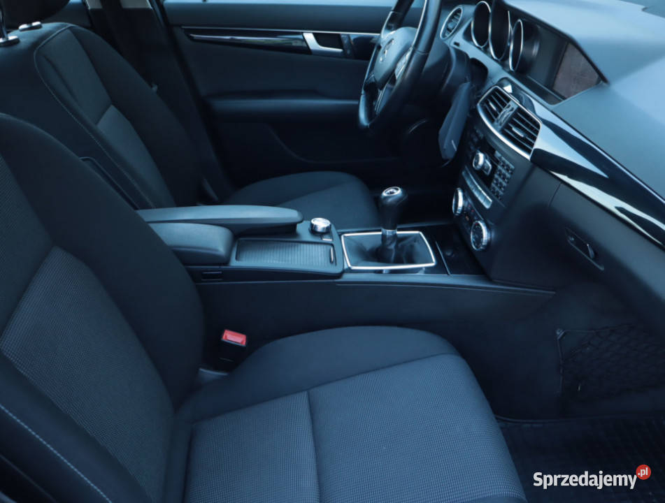 Mercedes C C 180 relingi dachowe Lublin