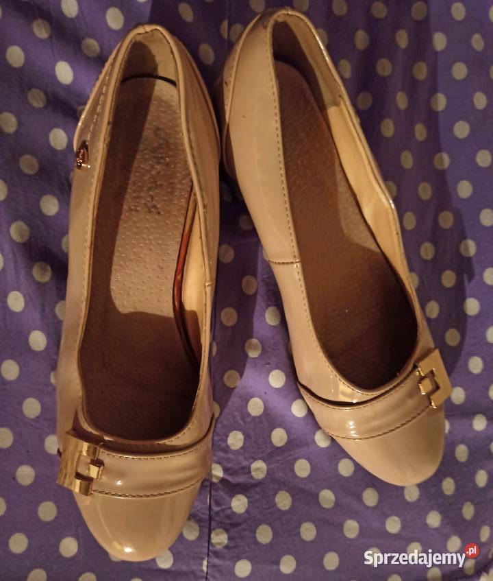 beżowe lakierowane czółenka skóra ekologiczna Częstochowa