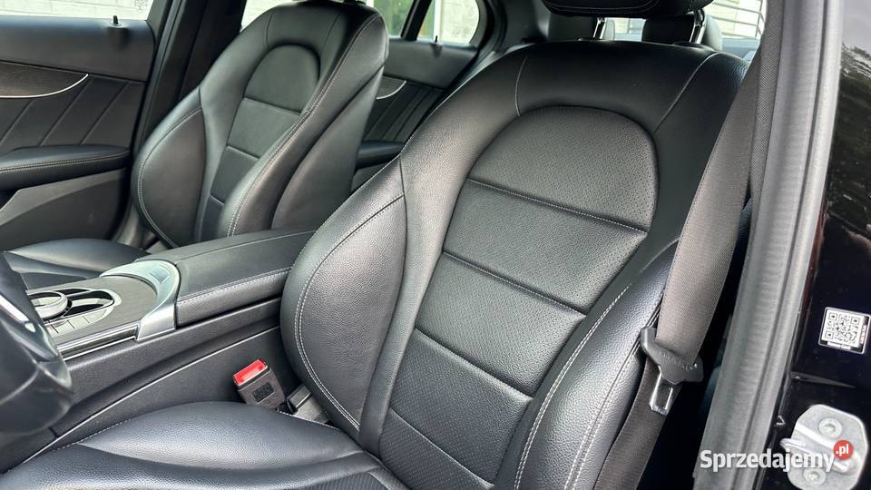 Mercedes C300 4MATIC Piaseczno