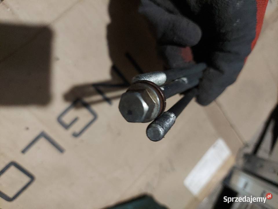 Yamaha YZF 125 szpilki głowicy cylindra śruby Jelenia Góra