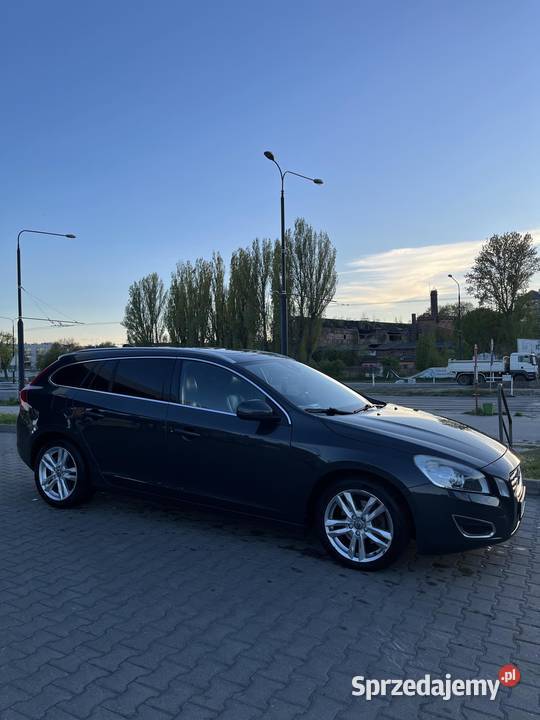 Volvo V60 20 163 5 cylindrowy Drivee wersja Dynów