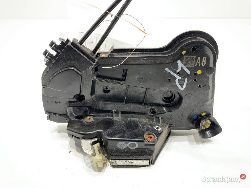 ZAMEK DRZWI LEWY PRZÓD TOYOTA COROLLA E21