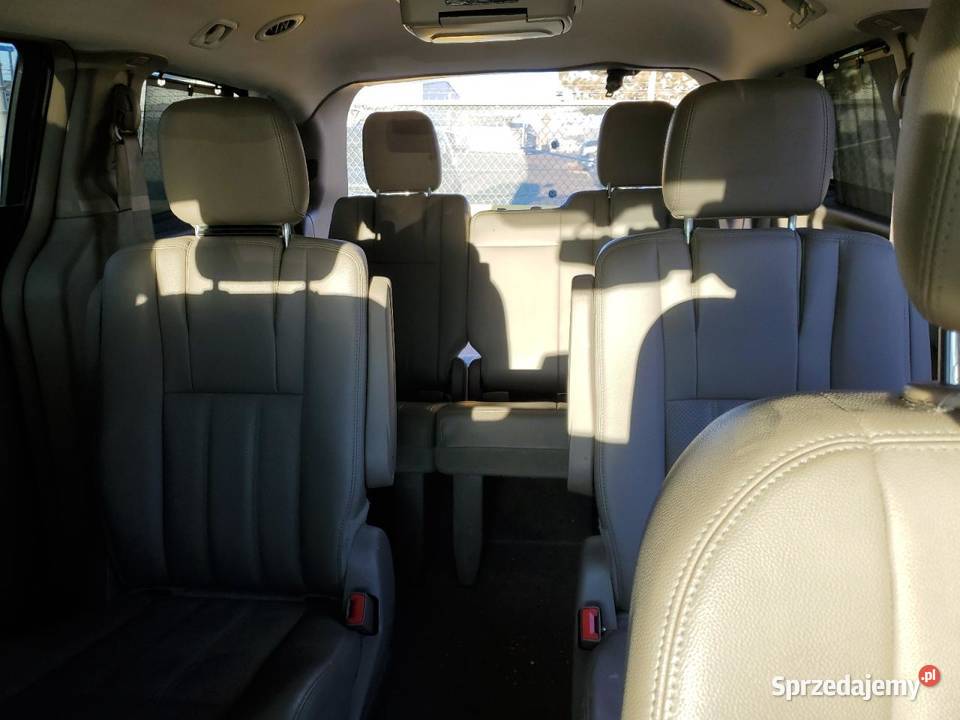 2014 CHRYSLER TOWN COUNTRY TOURING L