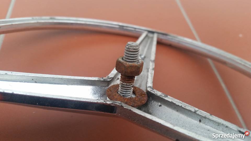 Znaczek Mercedes DUŻY 18 opolskie Nysa