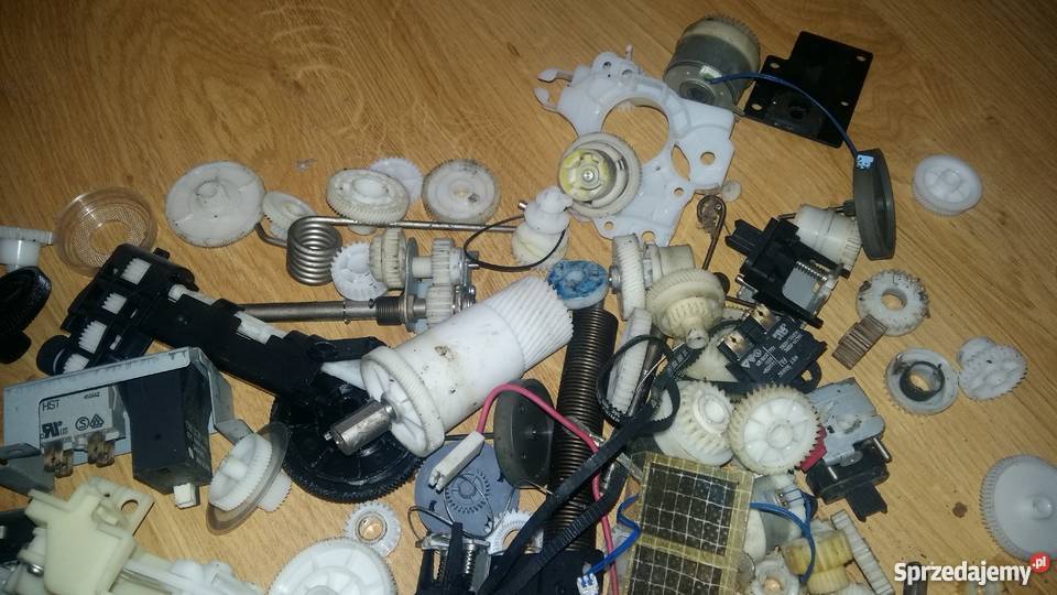 Różnego rodzaju plastikowe trybiki Łęczna sprzedam