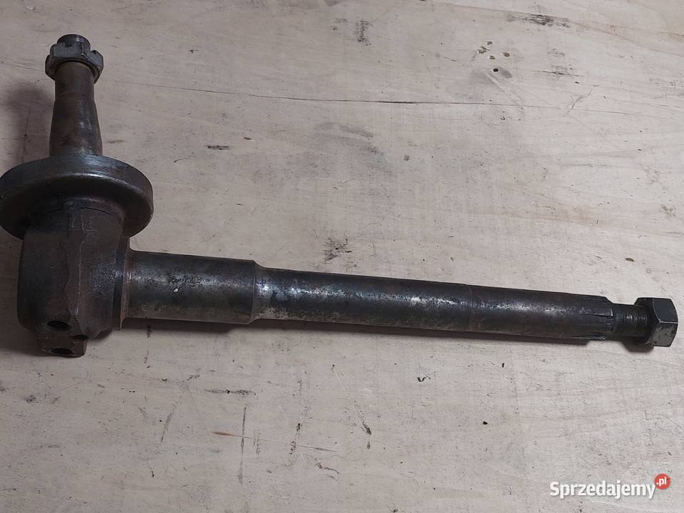 Zwrotnica czop lewa MTZ 50 D50 Stare Zapasy Parczew sprzedam
