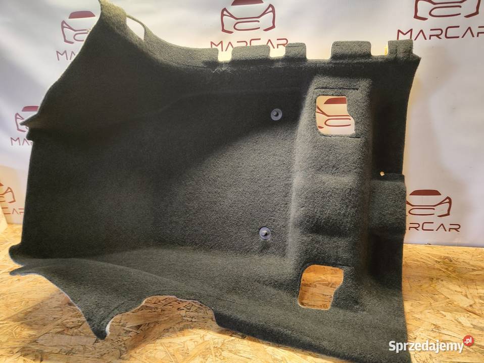 Dywan Wykładzina Prawy Przód Volvo V50 36155068 osobowe Pleszew sprzedam
