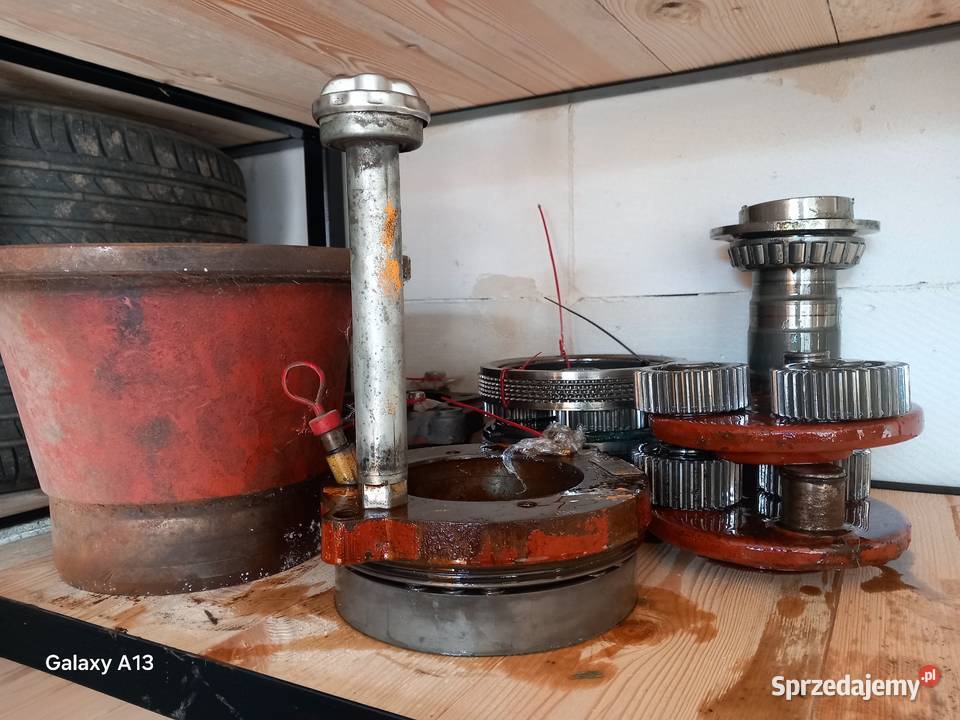 Reduktor obrotu liebherr 904 902 900 SAT 225 Kanigowo