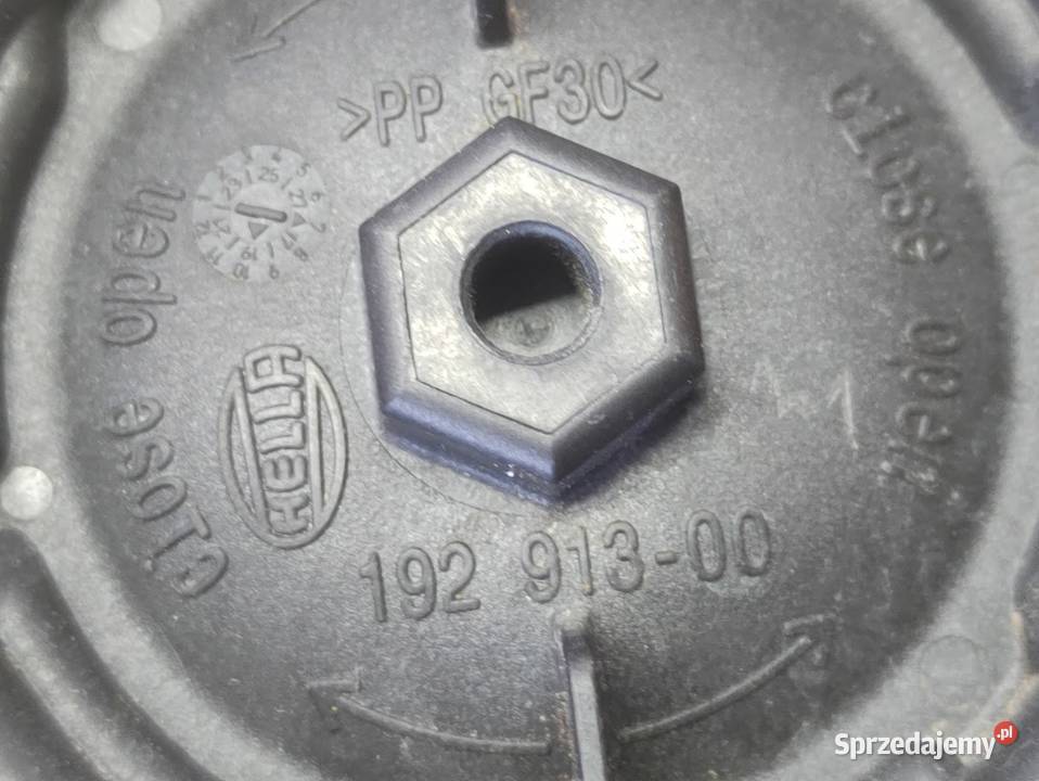 Zaślepka Dekielek Lampy Przód Opel Corsa E sprzedam