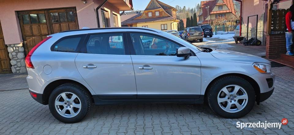 Volvo xc60 2010 isofix