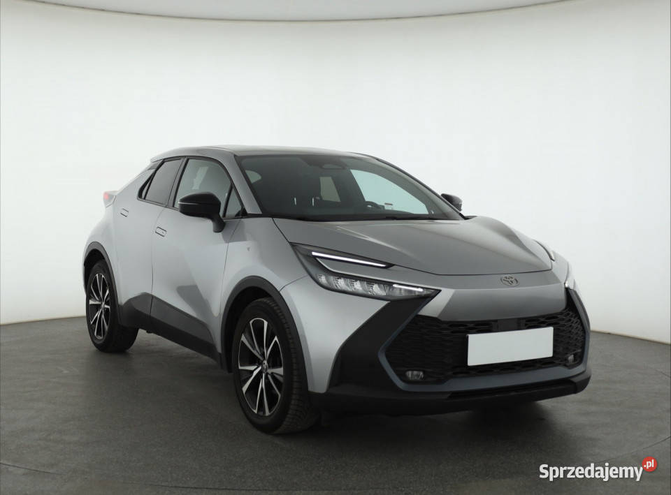 Toyota CHR 18 Hybrid Piaseczno