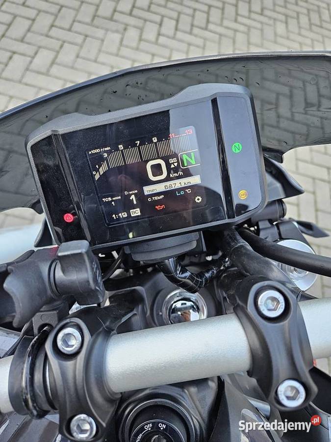 Yamaha mt09 licznik prędkościomierz zegar 2124 Grońsko