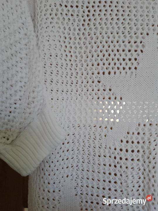 Piękny sweterek ażurowy marki Up Fashion Częstochowa