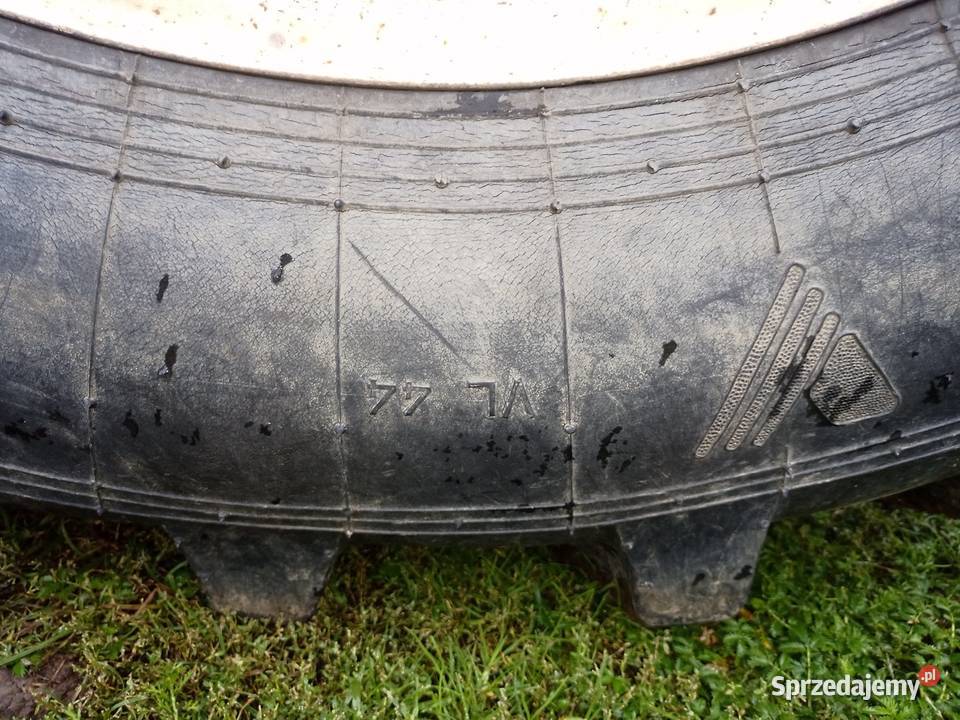 48070 R34 Goodyear Voltyre