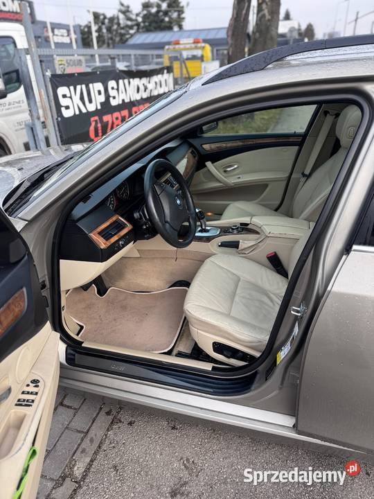 BMW Seria 5 E60E61 30 535I XDRIVE BENZYNA 2008 Rok produkcji 2008 Częstochowa