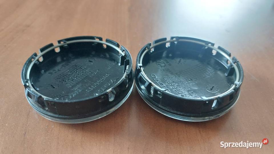 Dekielek VOLVO 63 mm 30666913 2 sztuki sprzedam