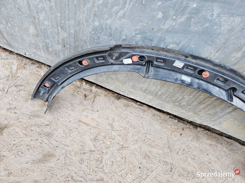 VOLVO XC90 LIFT LISTWA BŁOTNIKA PRAWA TYŁ Międzychód