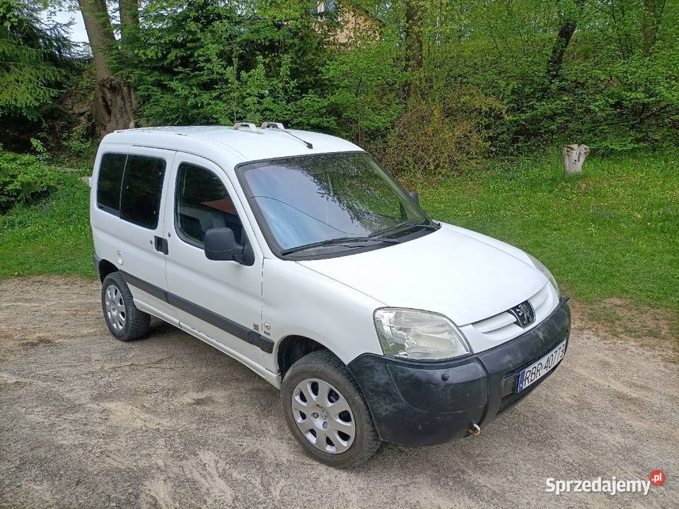 Peugeot Partner Dangel 4x4 16 HDI 4/5
