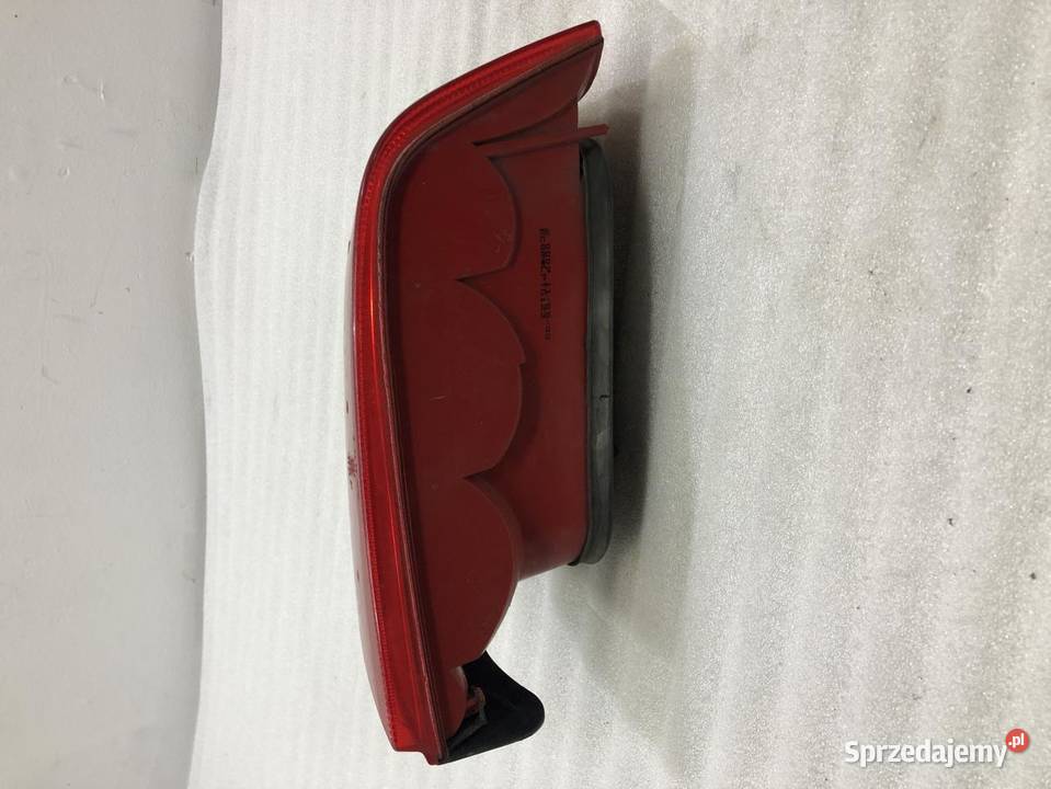 PEUGEOT 106 LIFT LAMPA PRAWY TYŁ EUROPA osobowe