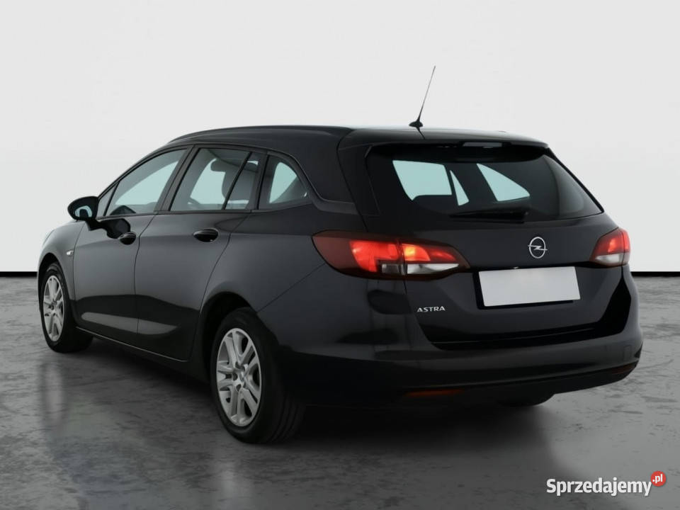 Opel Astra 15 CDTI