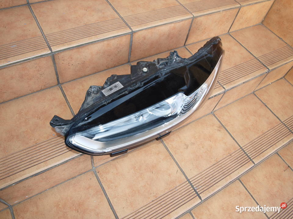 Ford Mondeo Mk5 lampa lewa przód zwykła europa Kalisz
