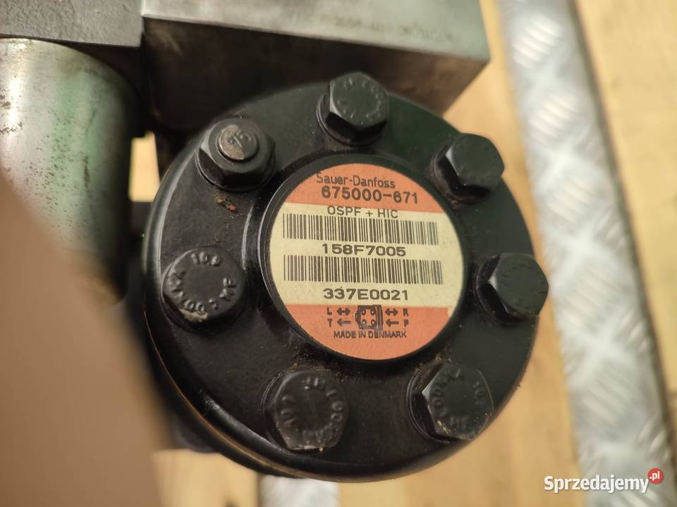 Blok hydrauliczny Cat TH 560 0373R3507