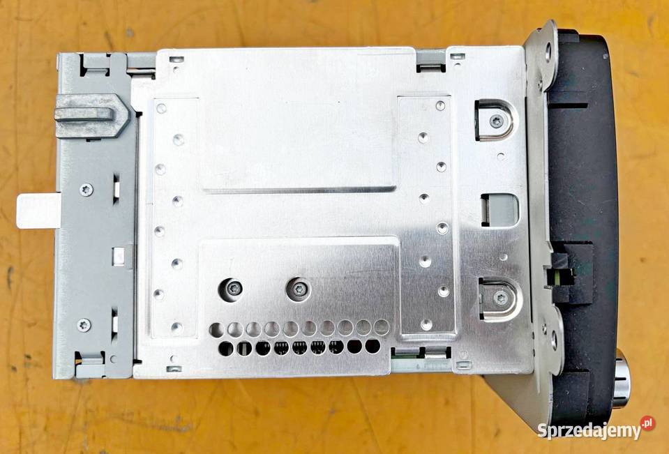 VW PASSAT B7 TIGUAN PANEL RADIOODTWARZACZ