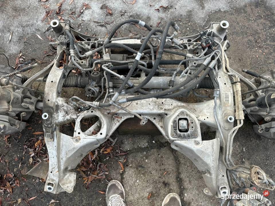 BMW 750i 550i F01 F02 F07 F10 F11 Poduszka osobowe Zawieszenie silnika pomorskie sprzedam