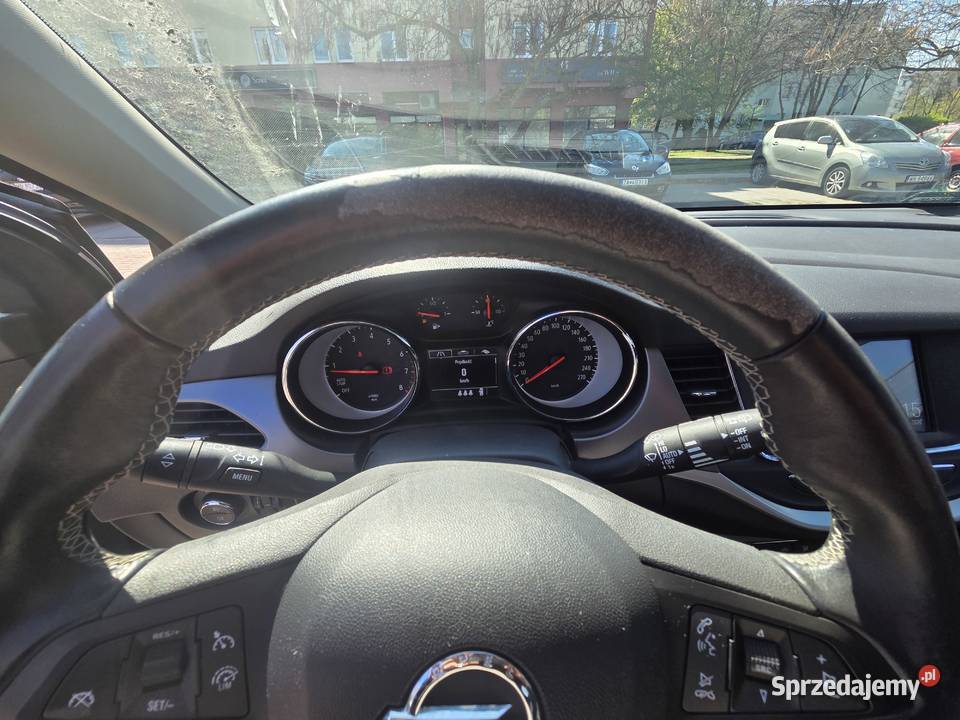 Sprzedam Opel Astra 14 benzyna 42000 przebiegu Hatchback Warszawa