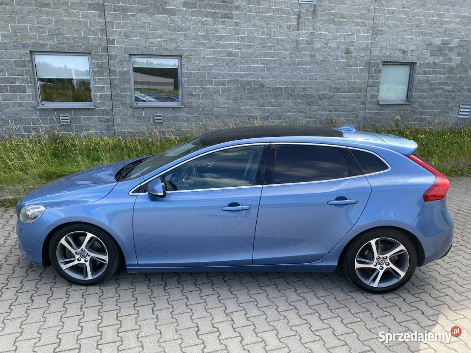 Volvo V40 20 d3 150 204 ledy bi xenon wstyd park światła do jazdy dziennej Gdańsk