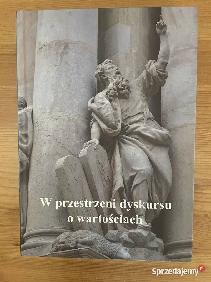 "W przestrzeni dyskursu o wartościach"